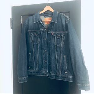 Levi’s Trucker Jacket